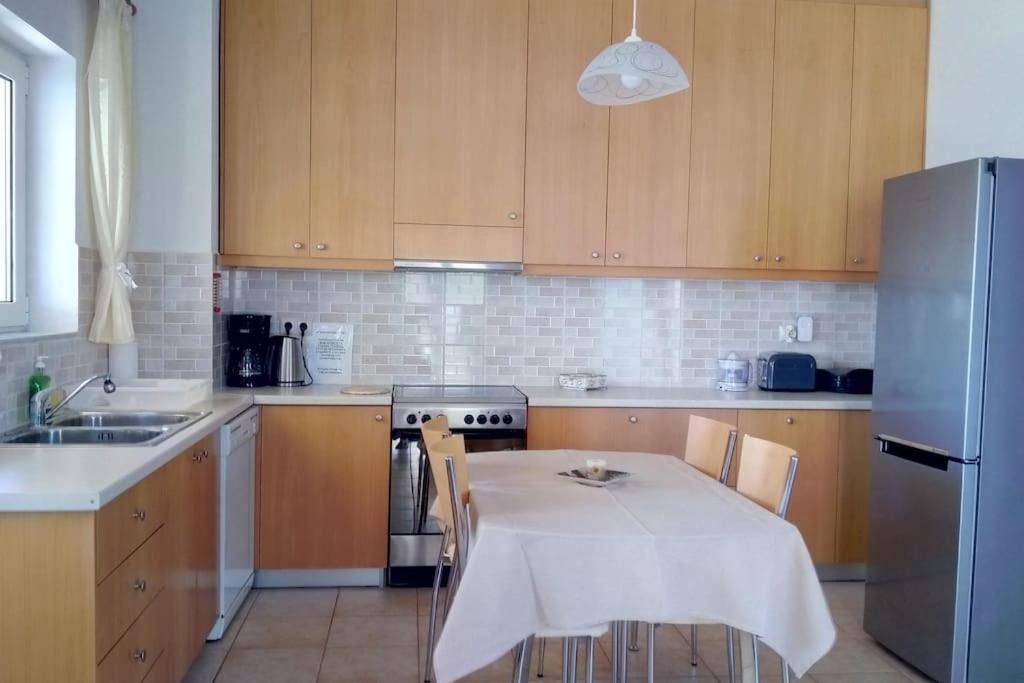 Cozy New Apartments Nea Chora Chania  Buitenkant foto